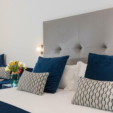 เรซิเดนซา ซานาร์เดลลี Bed & Breakfast โรม ภายนอก รูปภาพ