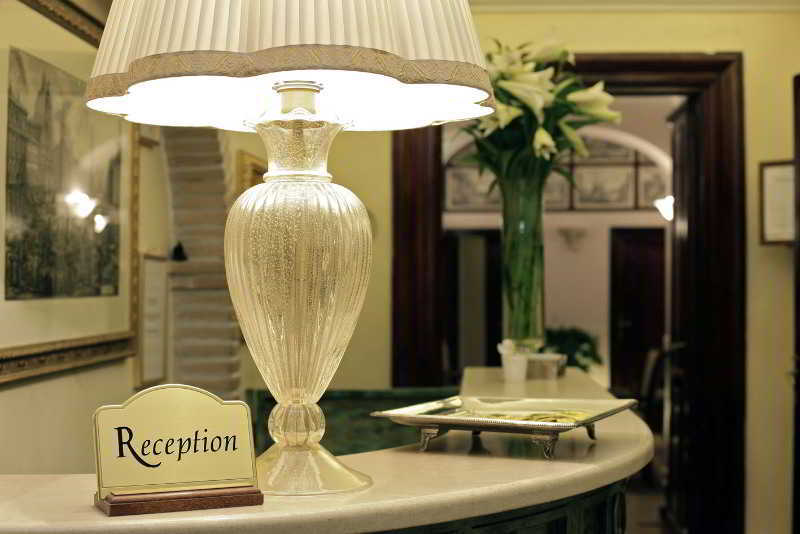 เรซิเดนซา ซานาร์เดลลี Bed & Breakfast โรม ภายนอก รูปภาพ