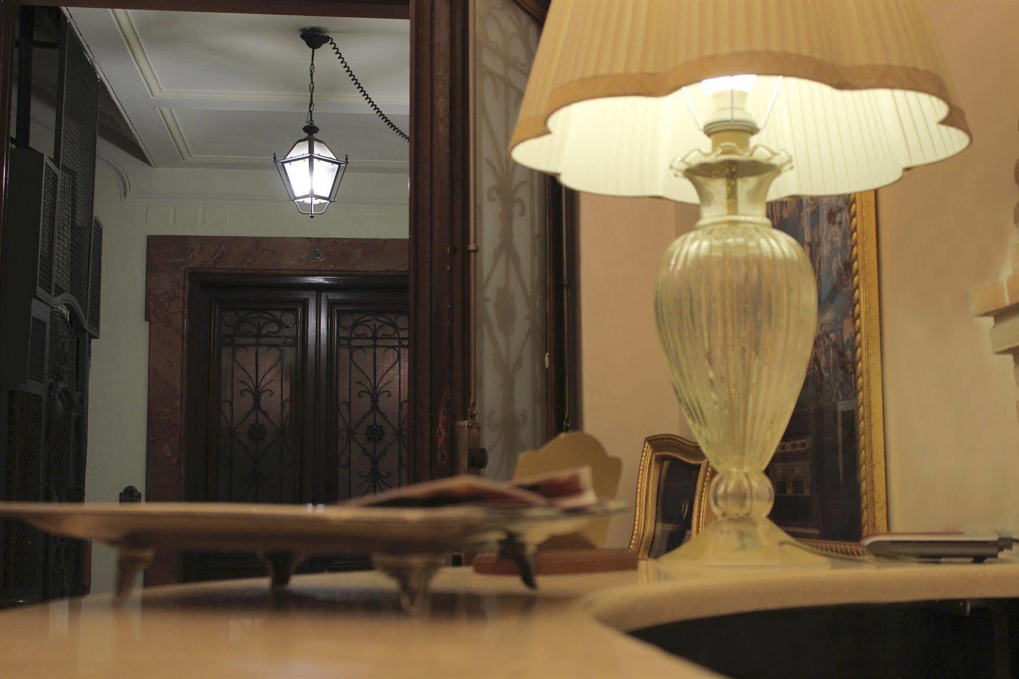 เรซิเดนซา ซานาร์เดลลี Bed & Breakfast โรม ภายนอก รูปภาพ