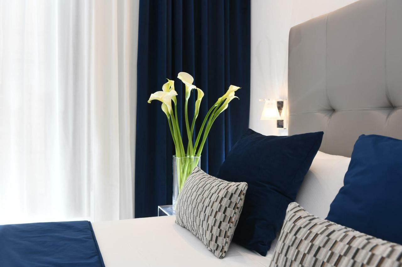 เรซิเดนซา ซานาร์เดลลี Bed & Breakfast โรม ภายนอก รูปภาพ