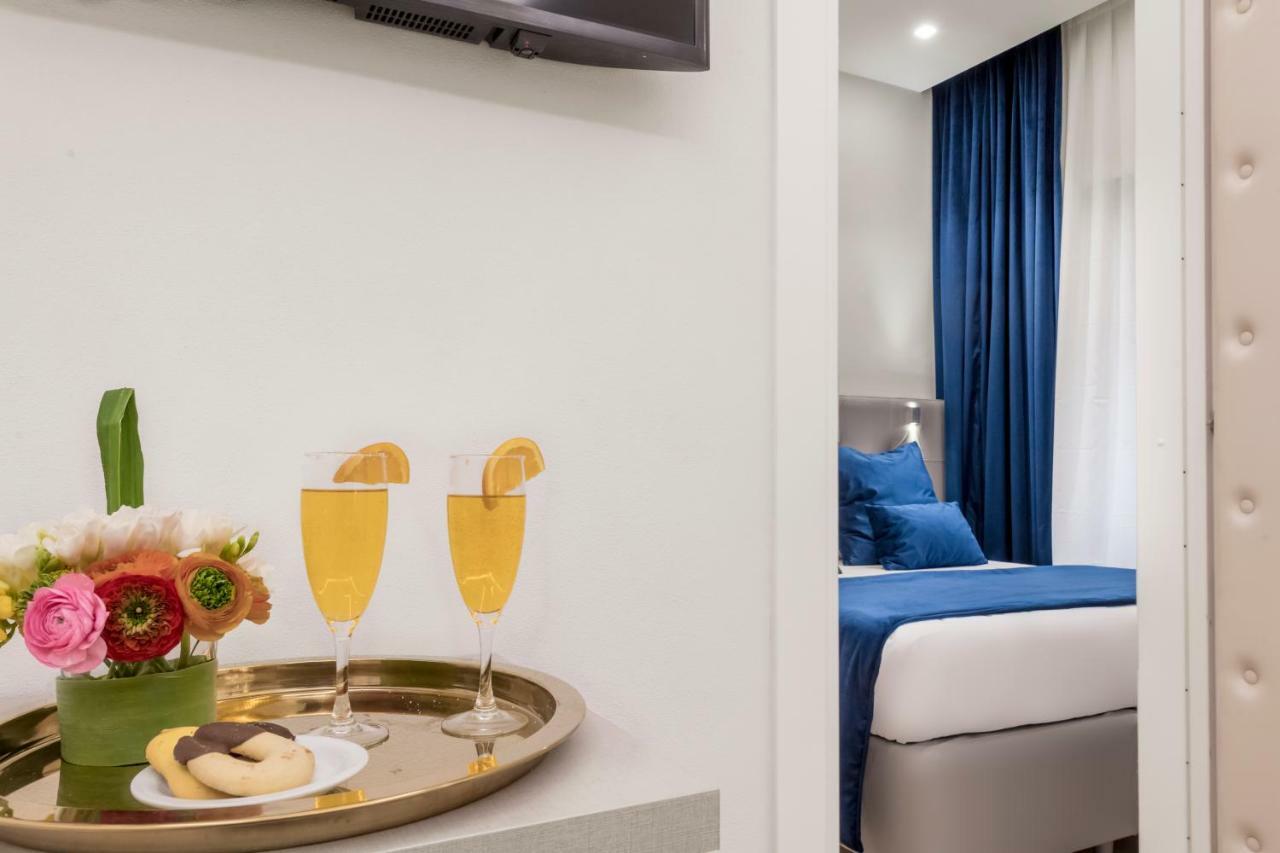 เรซิเดนซา ซานาร์เดลลี Bed & Breakfast โรม ภายนอก รูปภาพ